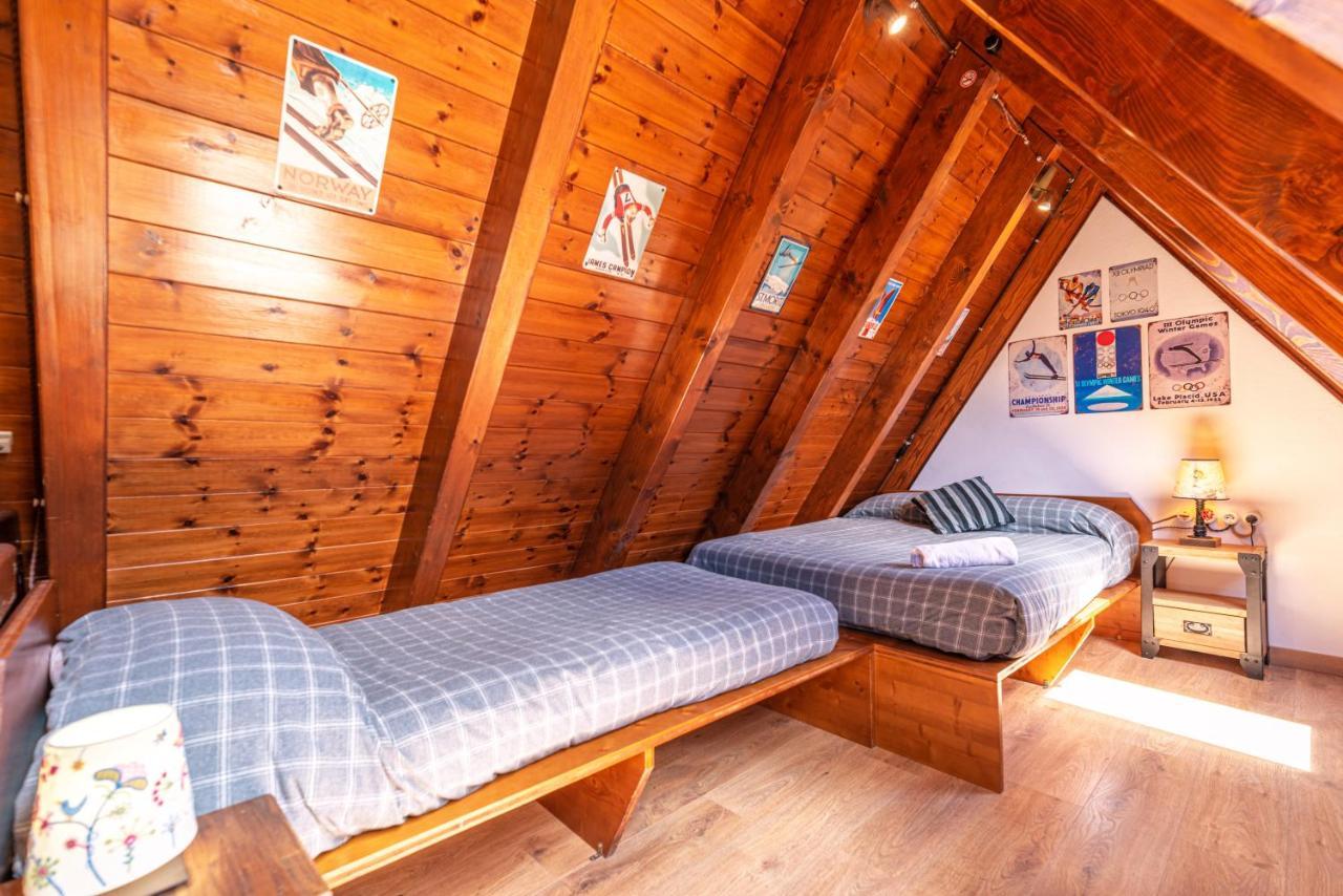 Apartamentos Aran Montcorbau Exteriör bild